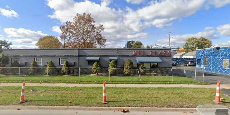 Mel Plaza Motel - From Web Listing (newer photo)